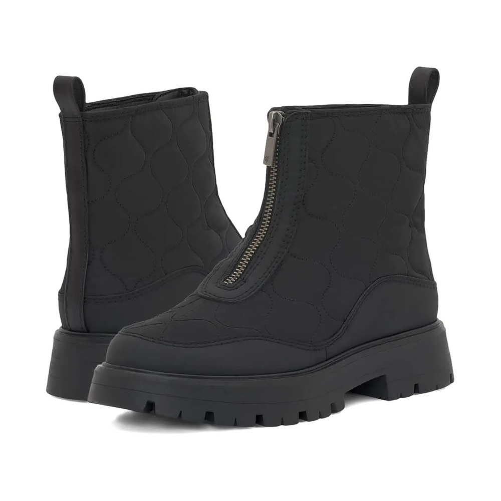 LIKE NEW Lucky brand Appyle boots